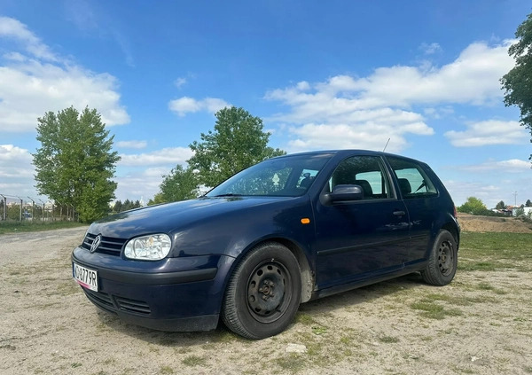 Volkswagen Golf cena 3499 przebieg: 246000, rok produkcji 1998 z Warszawa małe 56